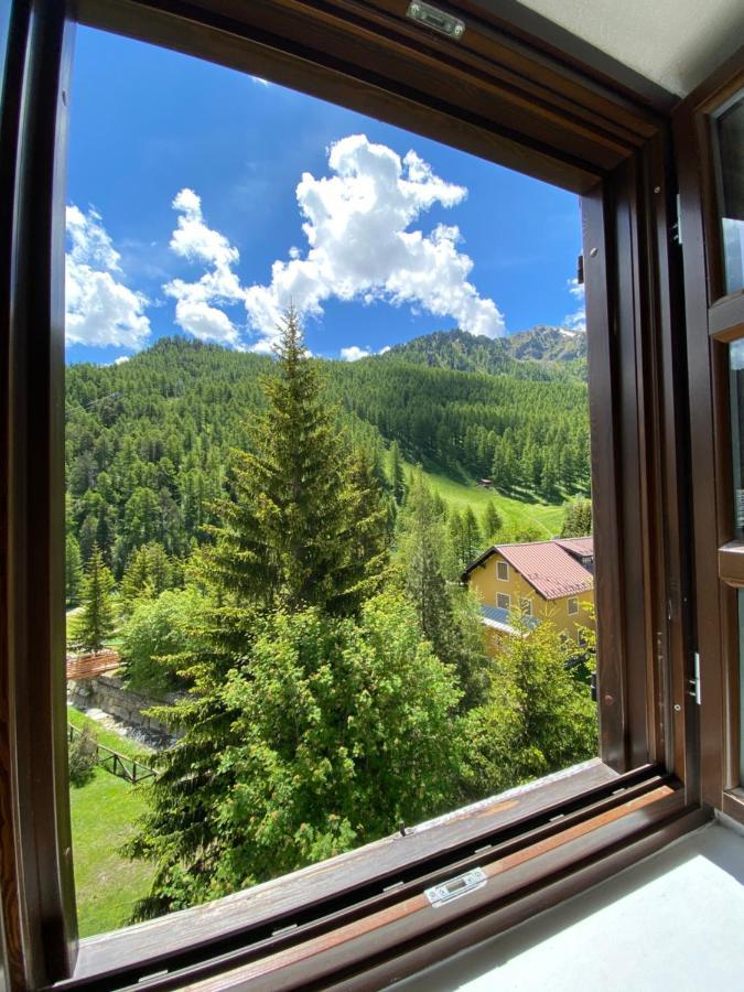 Chalet Della Luna Claviere Eksteriør billede