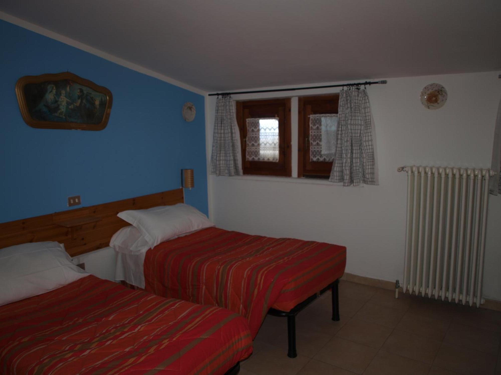 Chalet Della Luna Claviere Eksteriør billede